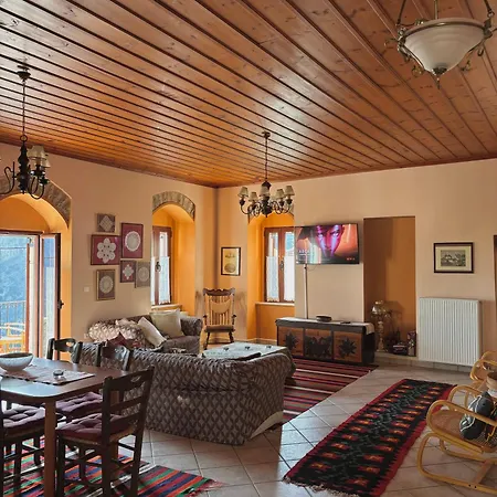 Sophia's Stone House Apartamento Dimitsana