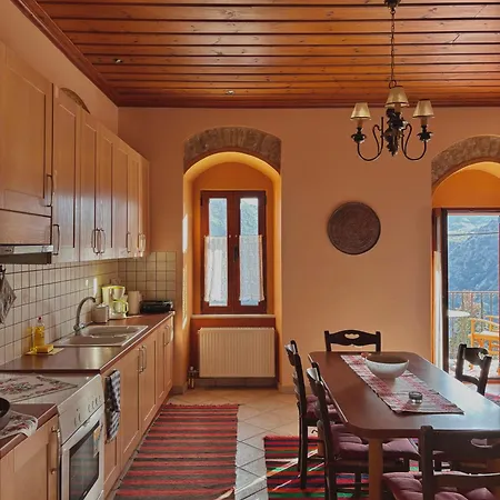 Sophia's Stone House Apartamento Dimitsana