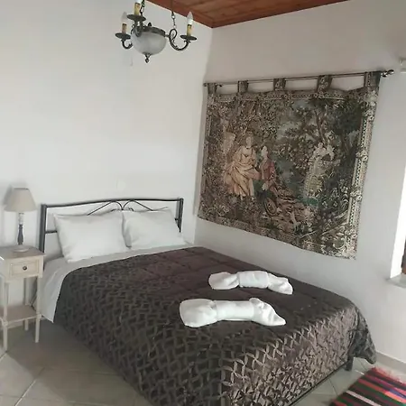 Sophia's Stone House Apartment Dimitsana