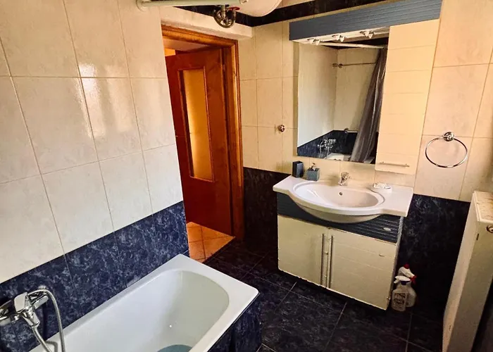 Sophia's Stone House דירה *