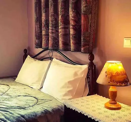 דירה Sophia's Stone House דימיטסאנה